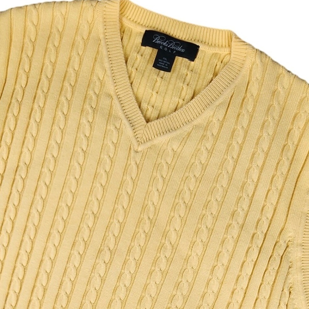 Brooks Brothers Golf Cable Knit V Neck Sweater Mens XXL Yellow Vest Cotton‎